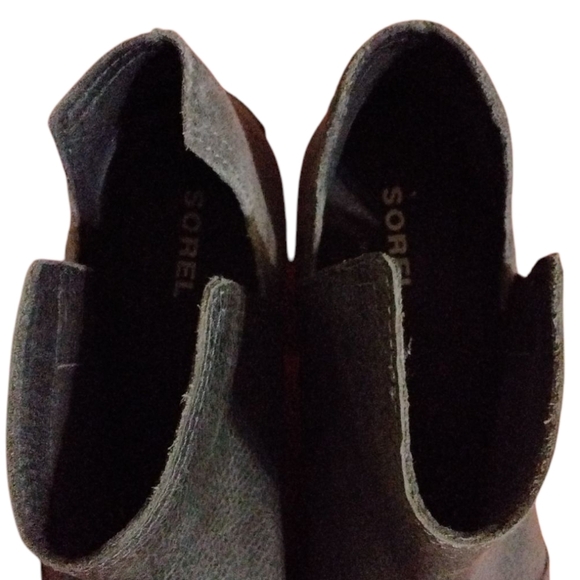 Sorel Black Ankle Booties with Textured Finish - Picture 6 of 11